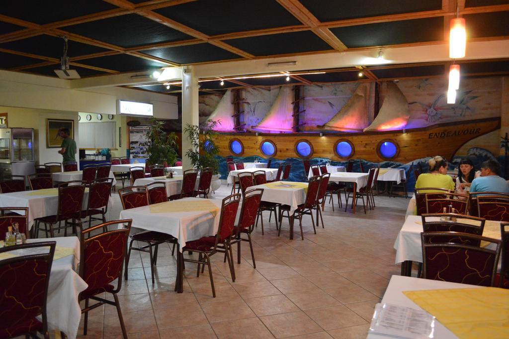Hotel Kangaroo Budva Exterior photo